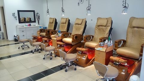 Lotus Nails & spa, nail salon in Winchester, CT